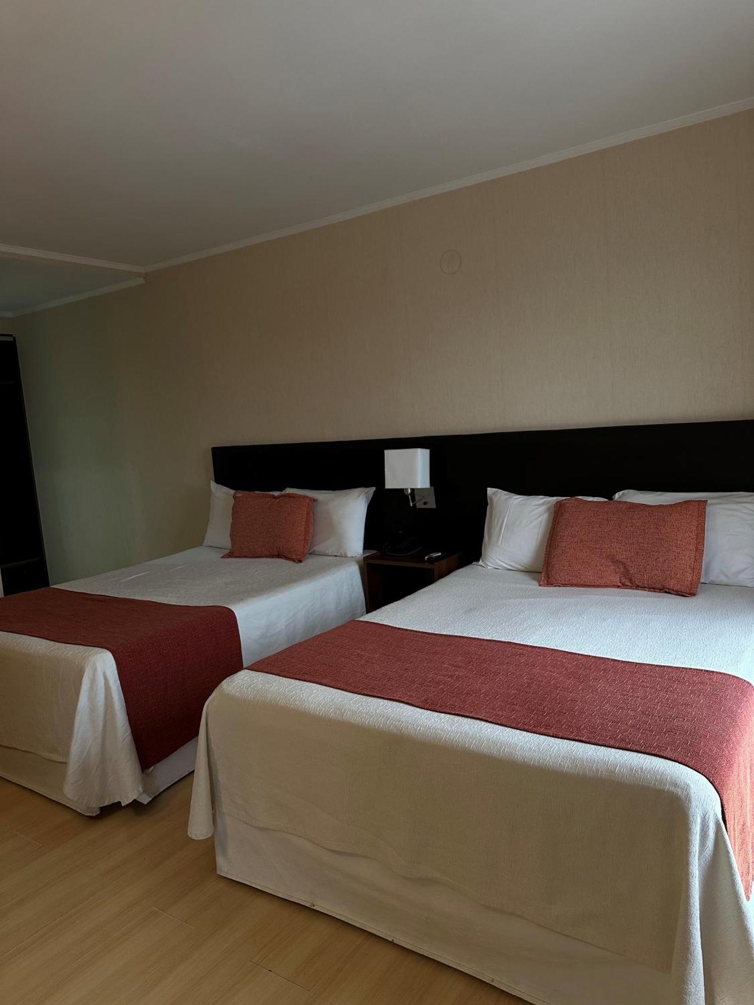 Le Parc Hotel&Suite Villa María Buitenkant foto